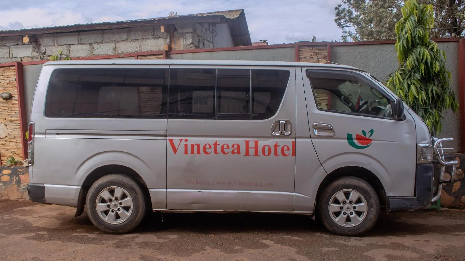 ***  Vinetea Hotel Kampala Uganda
