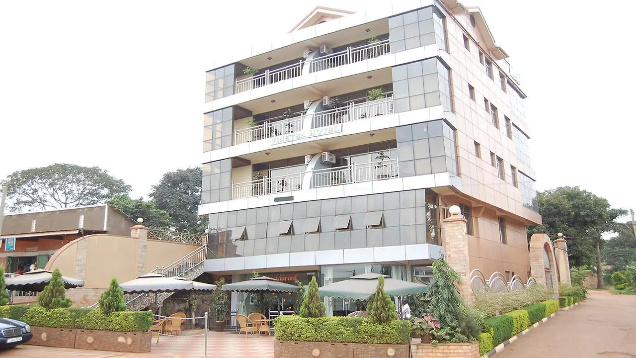 Vinetea Hotel Kampala 3*,
