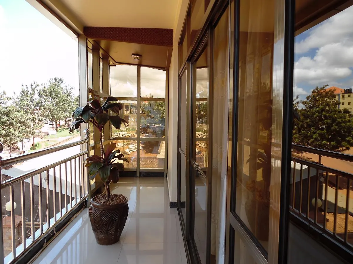 Vinetea Hotel Kampala 3*,